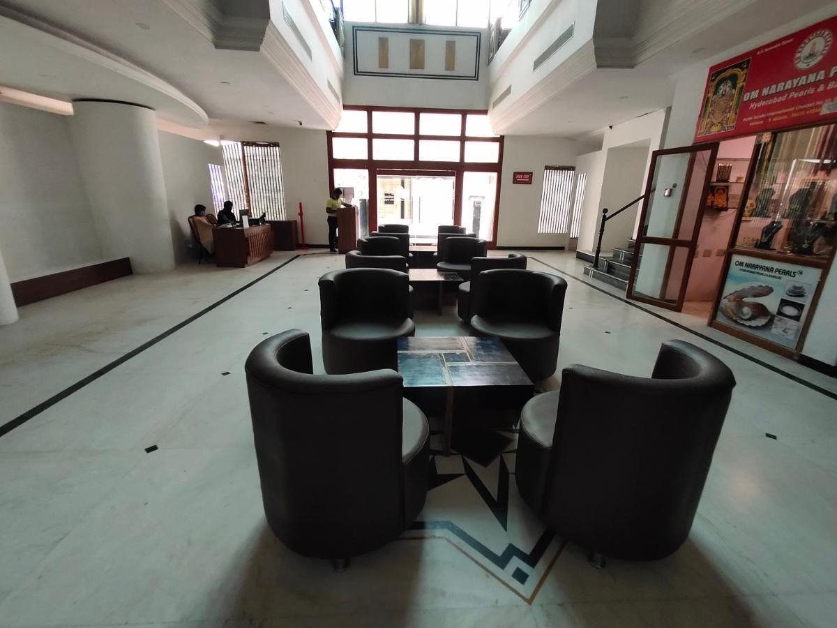 Zip By Spree Hotels Surabi International Vellore Buitenkant foto