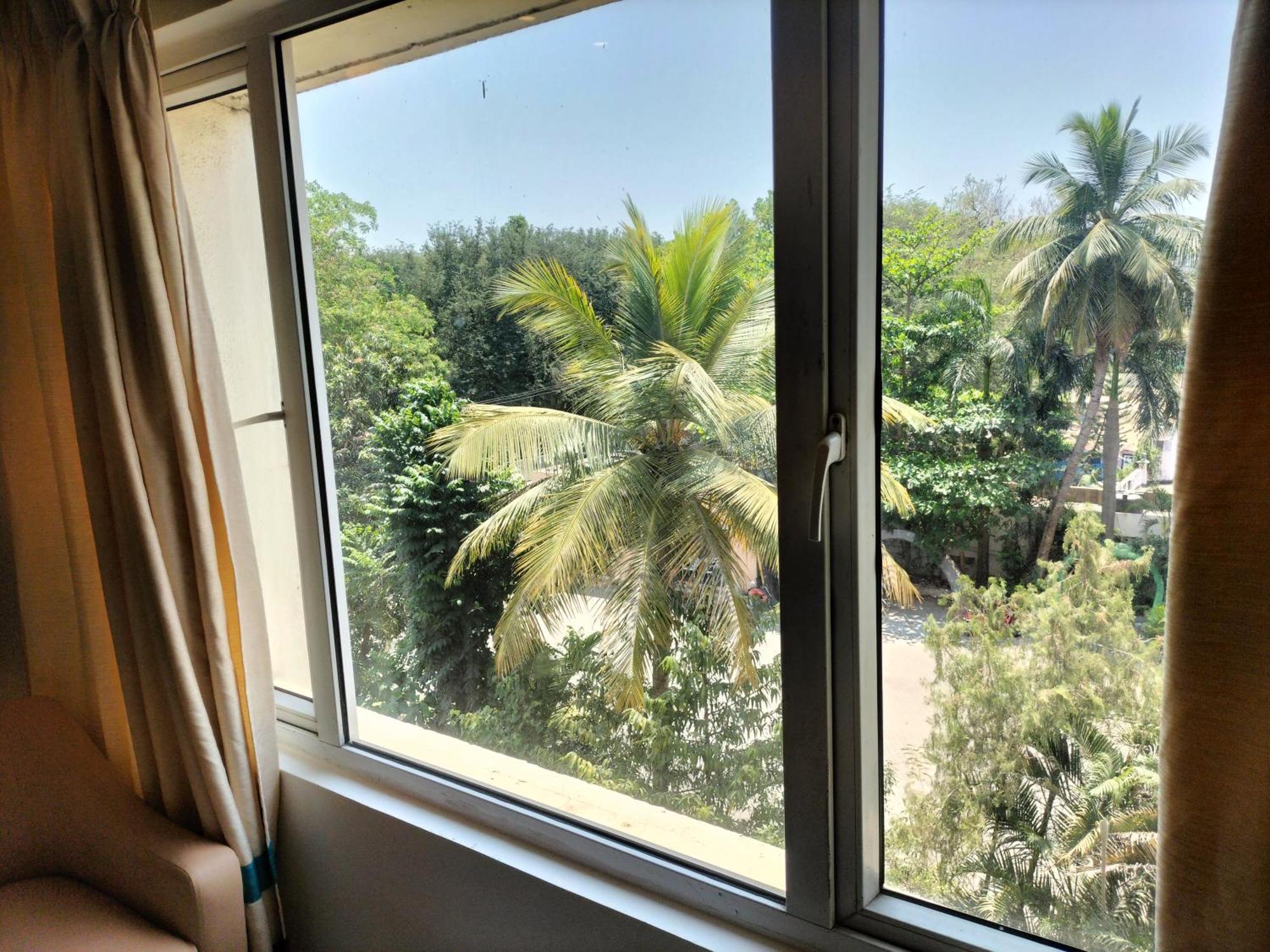 Zip By Spree Hotels Surabi International Vellore Buitenkant foto