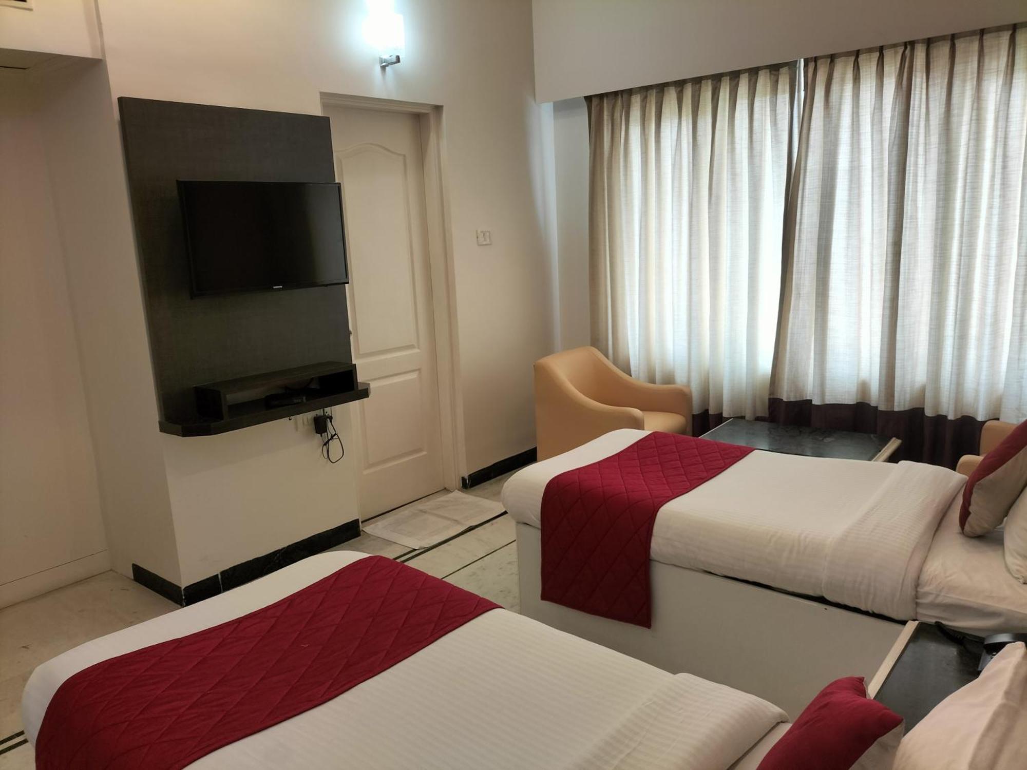 Zip By Spree Hotels Surabi International Vellore Buitenkant foto