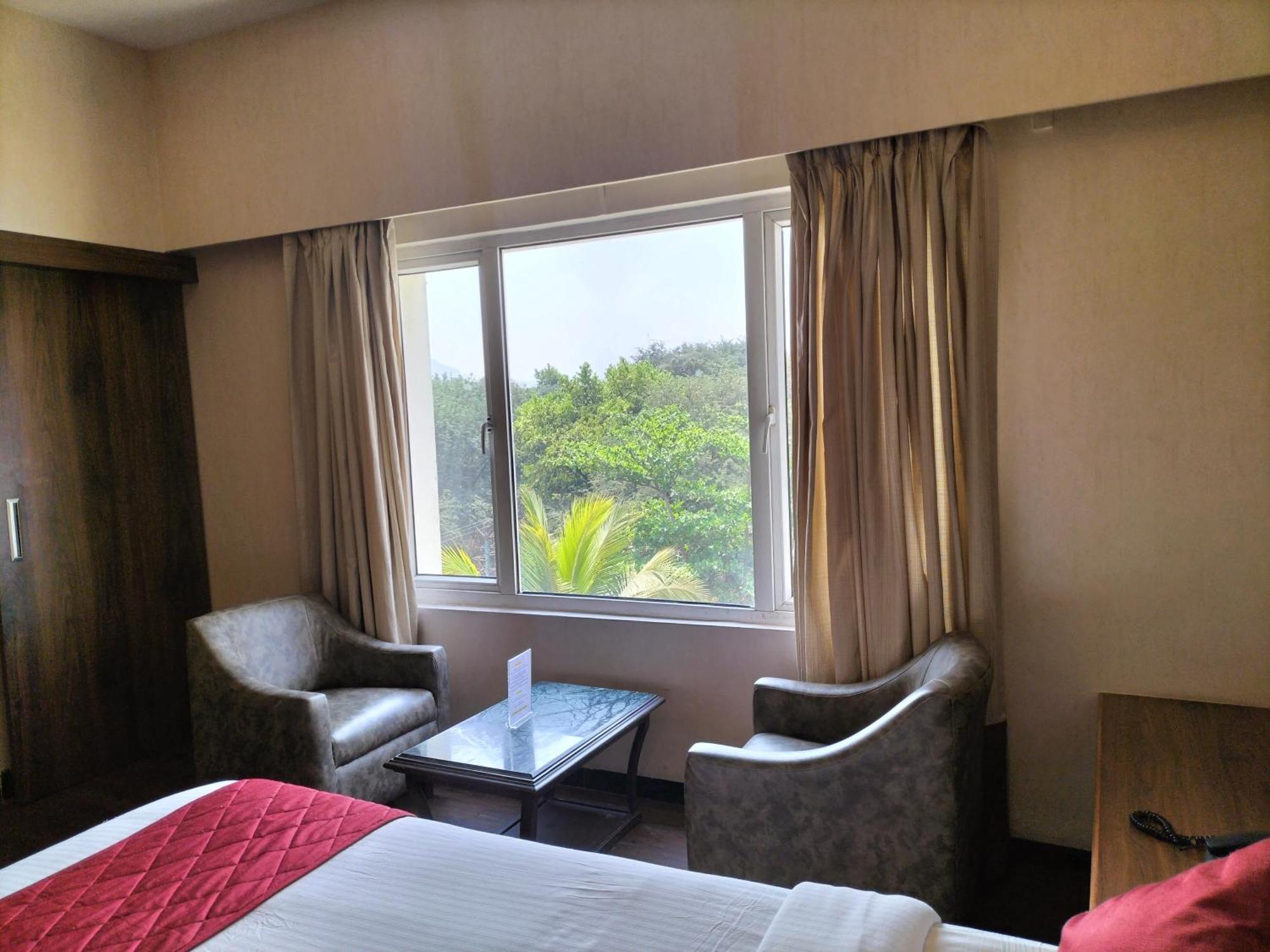 Zip By Spree Hotels Surabi International Vellore Buitenkant foto