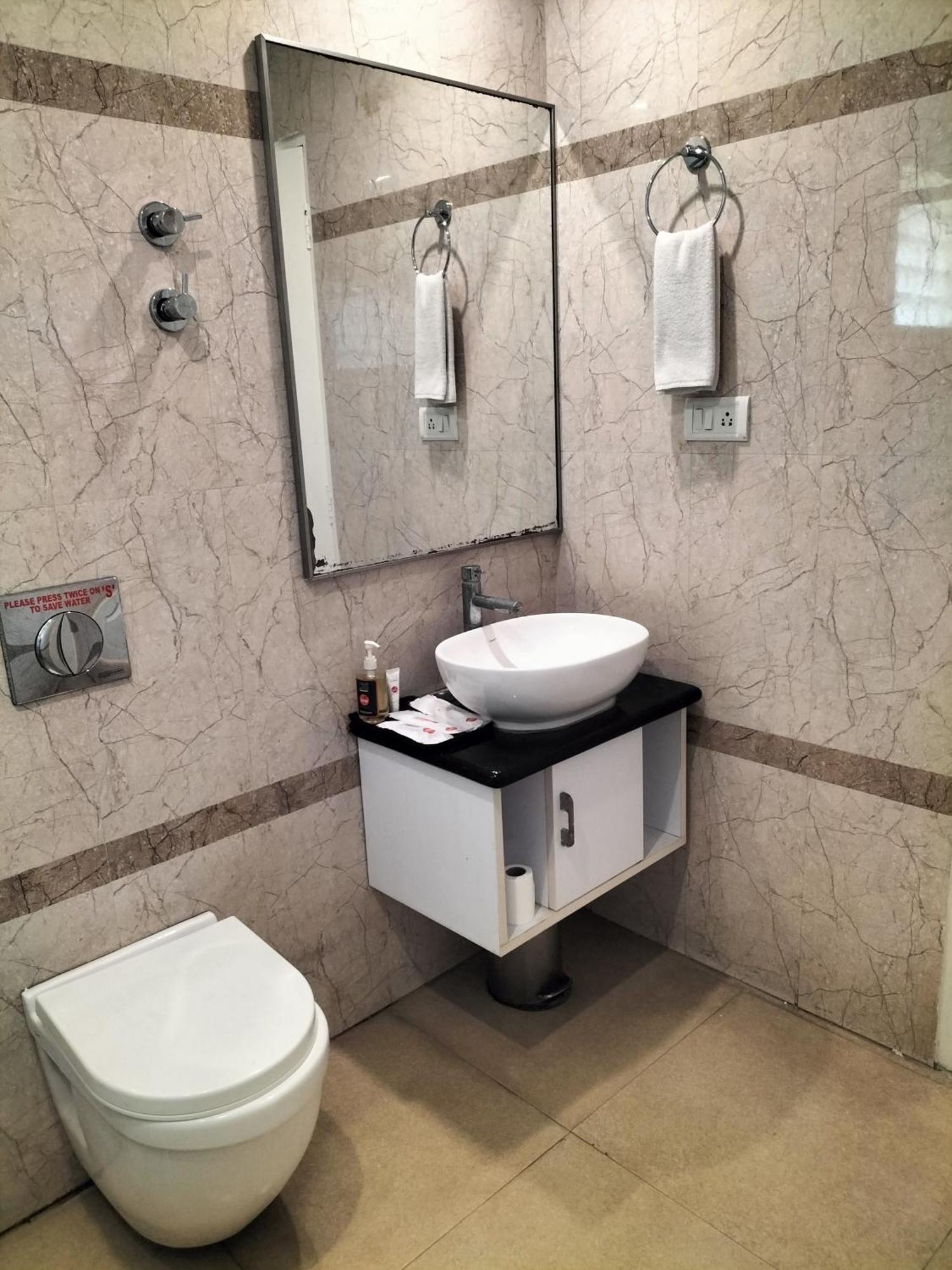 Zip By Spree Hotels Surabi International Vellore Buitenkant foto