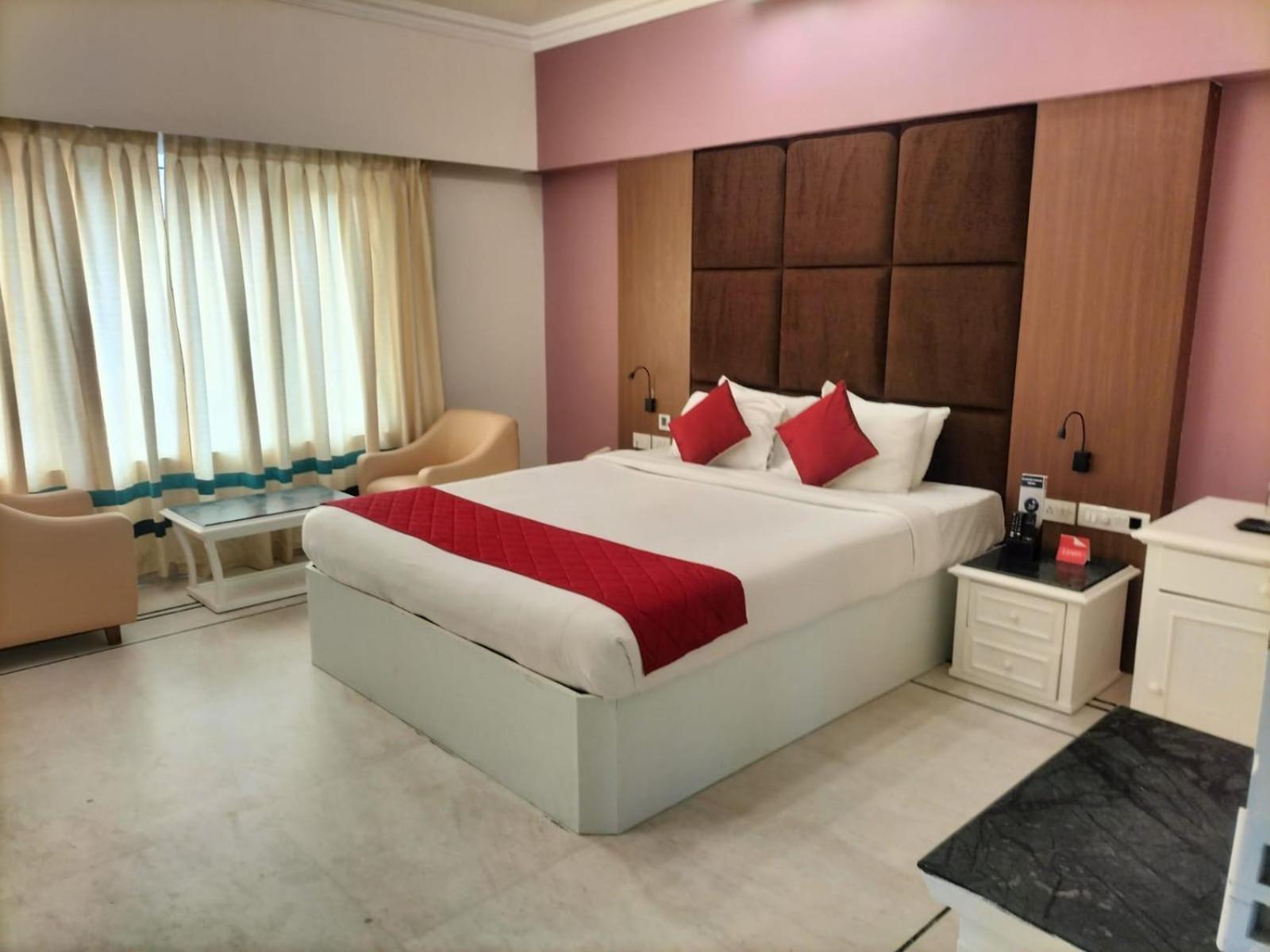Zip By Spree Hotels Surabi International Vellore Buitenkant foto